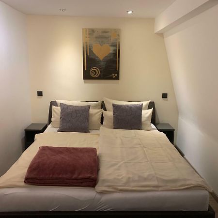 הכנבורג Hotel Friedrich מראה חיצוני תמונה