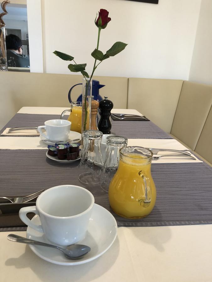 הכנבורג Hotel Friedrich מראה חיצוני תמונה